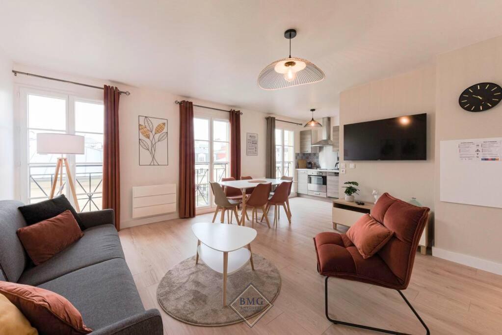 Royal Appartement Disneyland Bmyguest Σερί Εξωτερικό φωτογραφία
